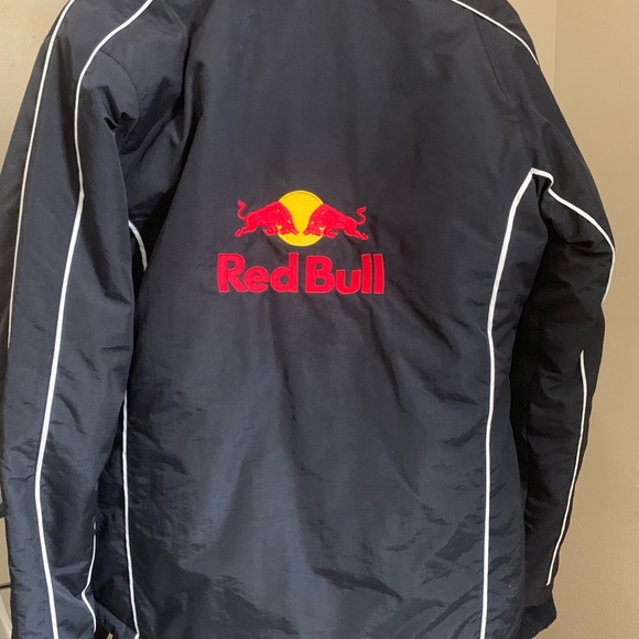 Red Bull jacket - Picture 2 of 3